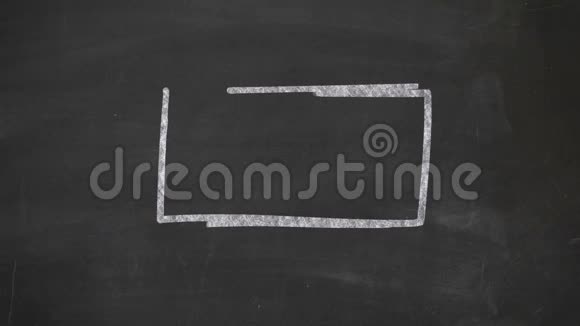 黑板上有粉笔的矩形和信息图形视频的预览图