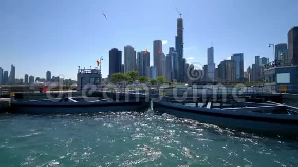 密歇根湖芝加哥河的锁视频的预览图