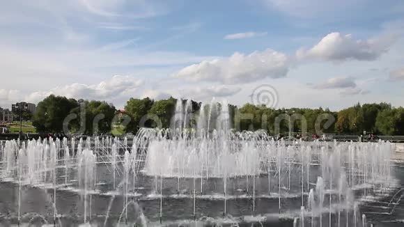 博物馆内的喷泉莫斯科保留的Tsaritsyno视频的预览图