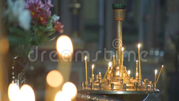 教堂蜡烛宗教视频的预览图