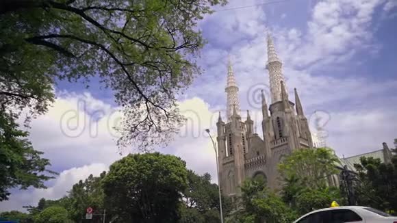 雅加达圣玛丽大教堂视频的预览图