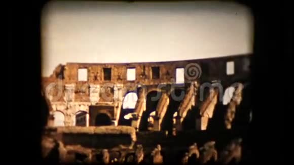 1955年罗马竞技场的景色视频的预览图