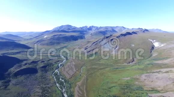 乌拉尔高原美丽的空中景色视频的预览图