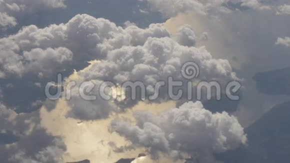 夏日夕阳光湖云射流平原4k美国视频的预览图