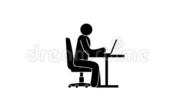 象形文字男子坐在桌子旁手提电脑工作视频的预览图