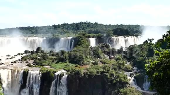 巴西伊瓜索瀑布视频的预览图