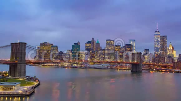 布鲁克林大桥夜景视频的预览图