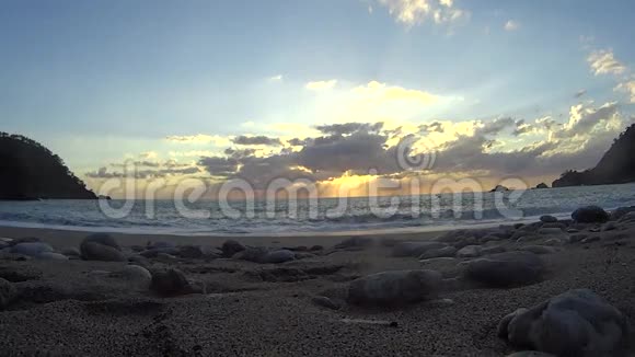 南瓜海滩观看日落日视频的预览图