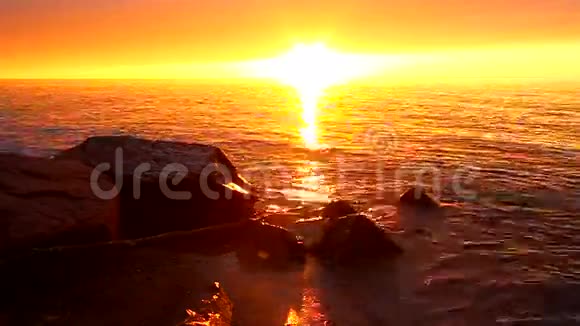 美国大湖日落视频的预览图