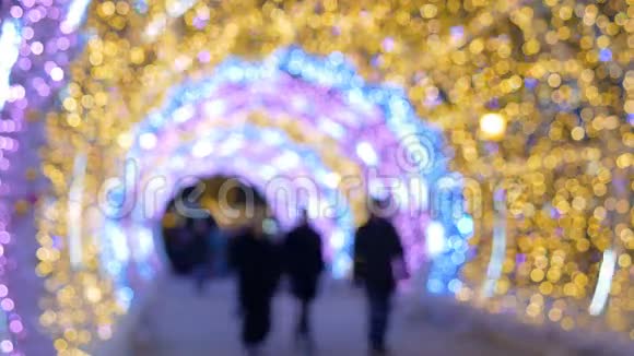 发光的隧道圣诞节装饰视频的预览图