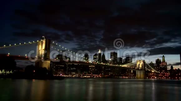 布鲁克林大桥纽约时间视频的预览图