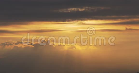 马拉加日落多云天空4k视频的预览图