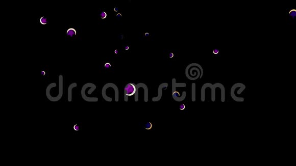 抽象小紫色的星星和新月下来在黑色的背景上旋转动画利拉茨五点视频的预览图