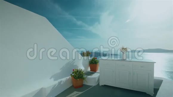 建立一个传统的带海景的环地中海露台视频的预览图
