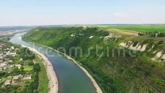 扎利斯基的德涅斯特湾从高处俯瞰视频的预览图