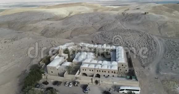 以色列Judean沙漠的NabiMusa遗址和清真寺先知摩西之墓视频的预览图