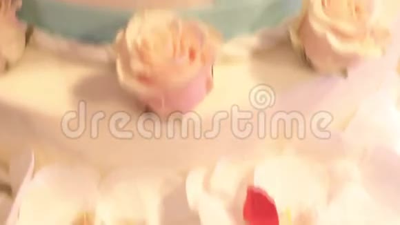婚花装饰视频的预览图