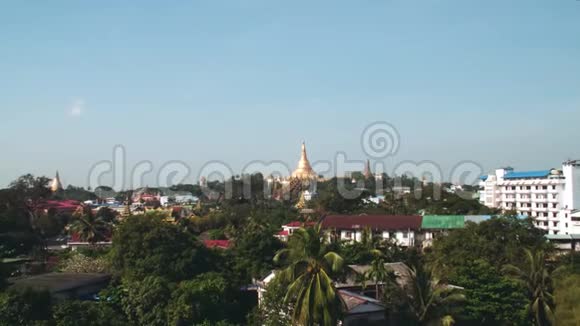 缅甸的Shwedagon塔视频的预览图