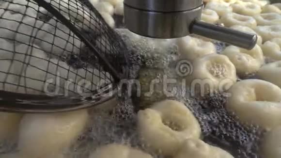 土耳其甜甜圈传统甜甜圈视频的预览图
