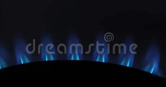 煤气炉燃烧器蓝色火焰视频的预览图