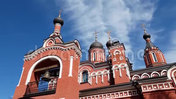 俄罗斯斯霍尼亚的三一神庙视频的预览图