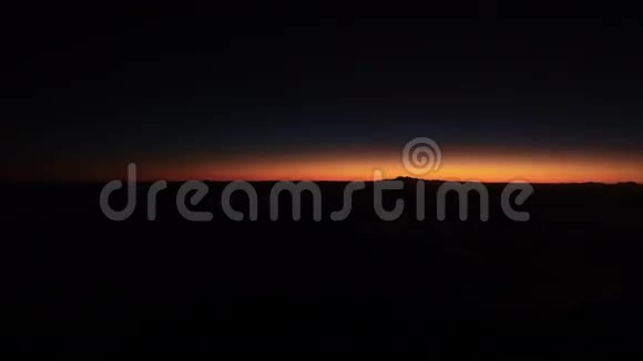 在特内利夫岛上的日升云视频的预览图