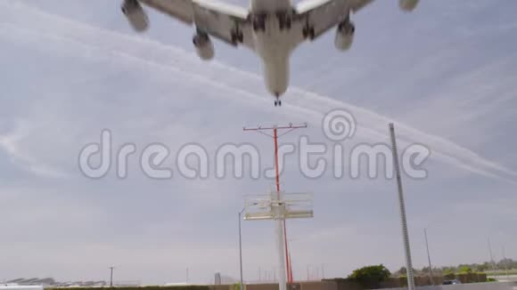 飞机着陆飞机接近视频的预览图