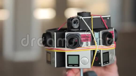 人造360视像机上的人手启动记录视频的预览图