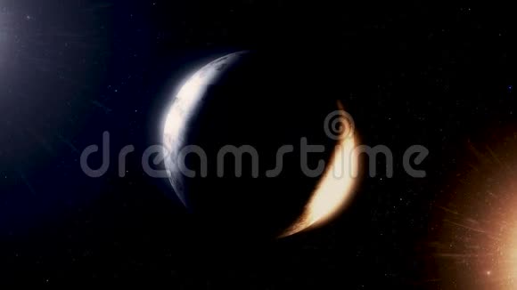 抽象的旋转行星在阴影中由月亮从一边和太阳从另一边点燃动画美丽美丽视频的预览图