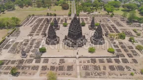 印度尼西亚爪哇岛的普兰巴南神庙视频的预览图