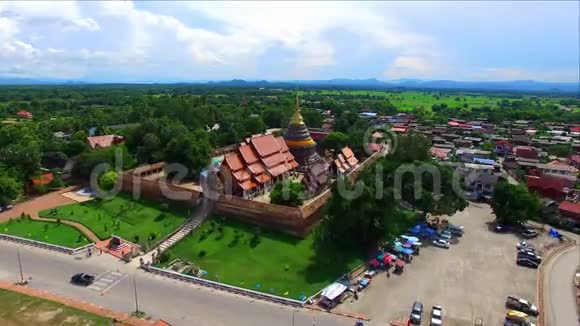 泰国兰邦省兰邦风格的佛寺视频的预览图