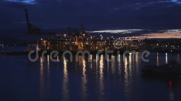 暮光之城BurrardInlet渡轮温哥华视频的预览图