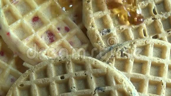 华夫饼早餐食品视频的预览图