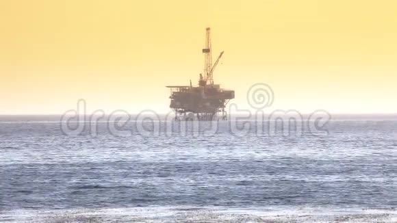 海洋石油钻井平台太平洋海岸视频的预览图