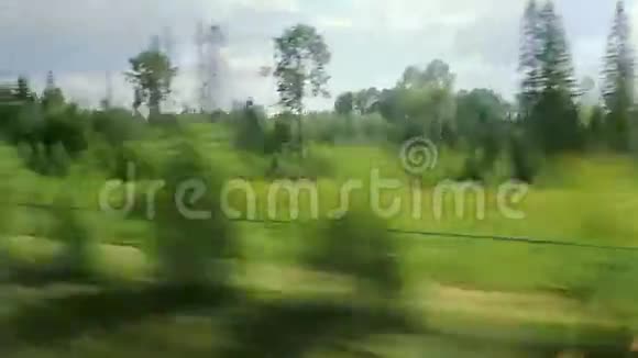 低森林高速列车视频的预览图