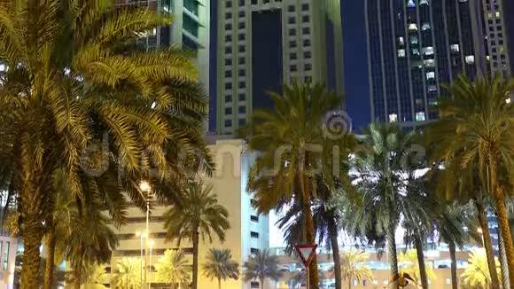 迪拜中心夜光大厦4公里视频的预览图