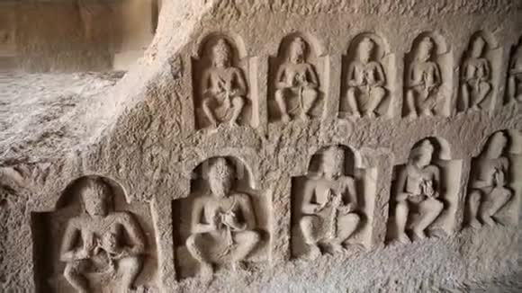 印度教神庙的石头浮雕视频的预览图