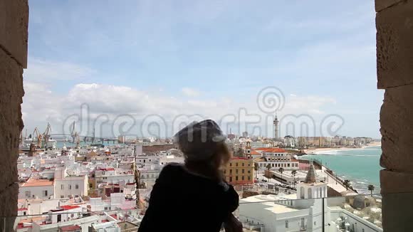 卡迪兹西班牙的空中景色视频的预览图