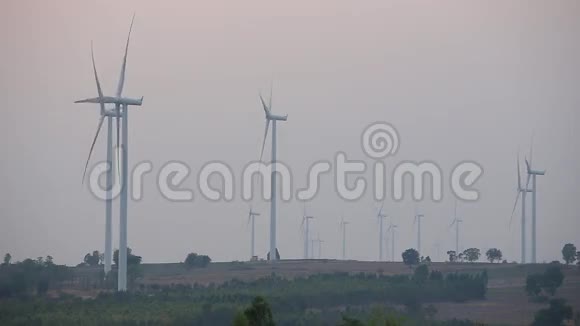 风力涡轮机发电泰国视频的预览图