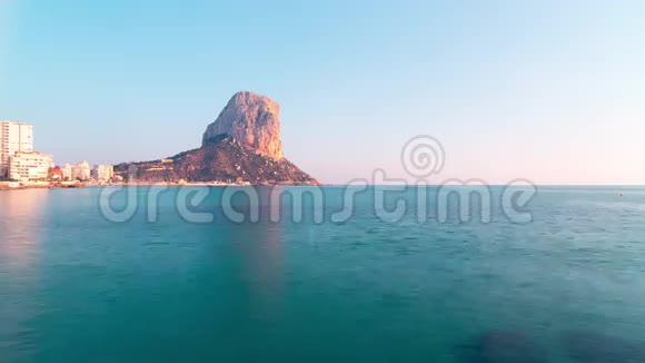西班牙卡尔佩日观光旅游著名的山海观4k时间间隔视频的预览图