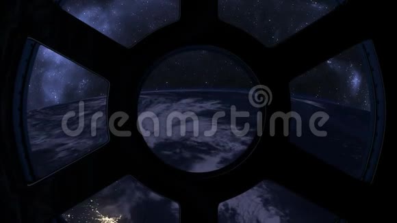 从ISS窗口看到缓慢的日出视频的预览图
