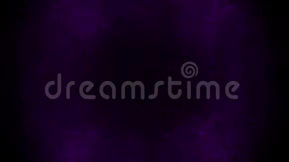 紫色爆炸在黑色背景上4K视频的预览图