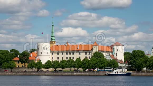 里加城堡拉脱维亚总统官邸里加拉脱维亚时间过去视频的预览图