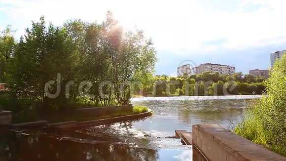 莫斯科城市公园录像日视频的预览图
