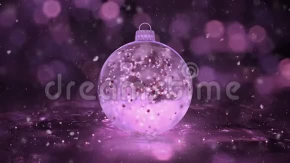 圣诞粉冰玻璃包装饰雪花红球背景环视频的预览图