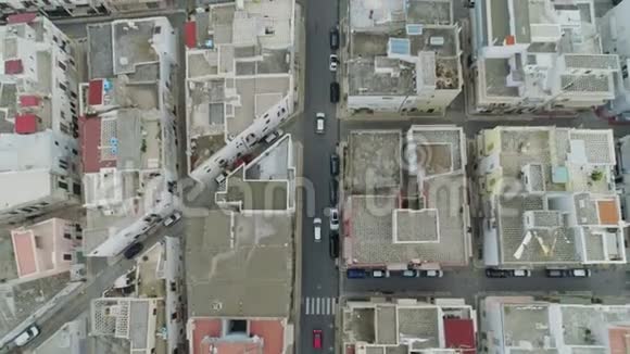 在意大利的无人驾驶飞机飞行4k视频的预览图