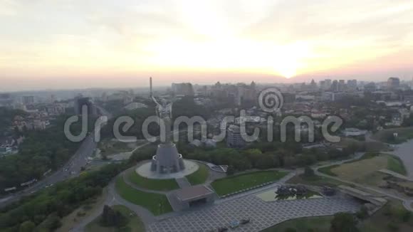 乌克兰基辅全景祖国空中观景视频的预览图