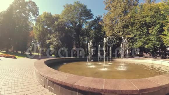 戈梅尔贝拉鲁斯2018年9月26日卢米扬茨耶夫的宫殿和公园合奏视频的预览图