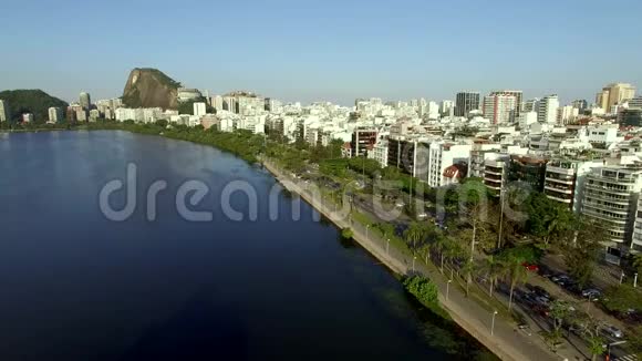 很棒的城市世界上最棒的地方泻湖和巴西里约热内卢的伊帕内马附近视频的预览图