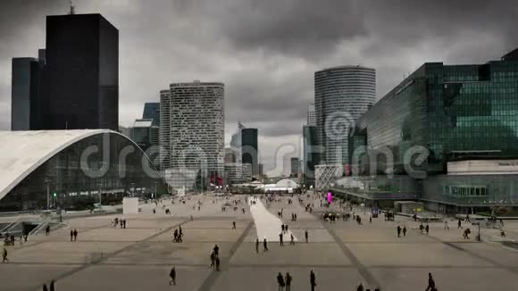 巴黎城市景观和保护广场视频的预览图